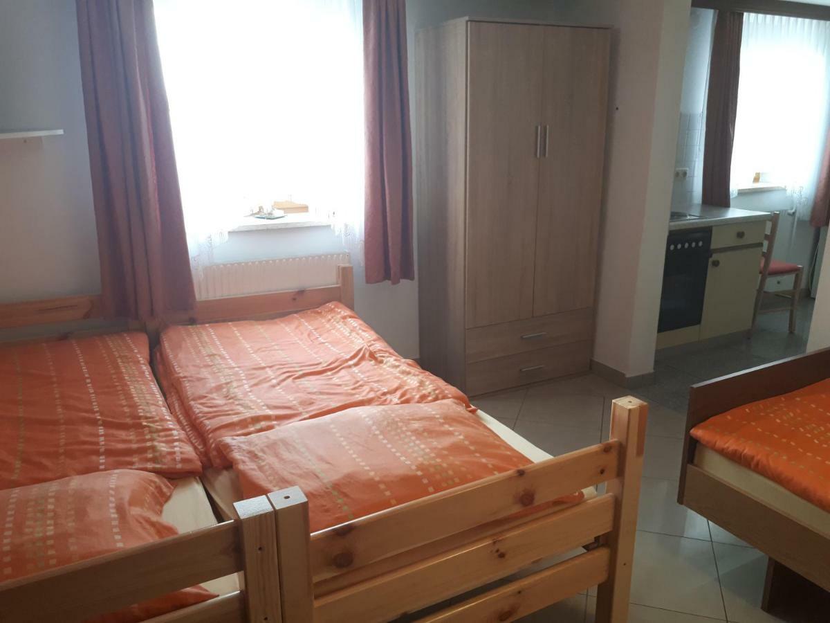Fewo Ploesch Vlg. Maierhofer Apartment Lavamund Luaran gambar
